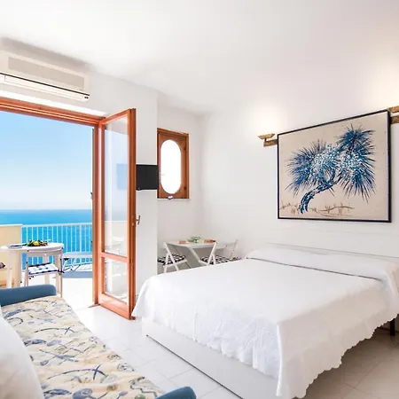 Апартаменти Edera